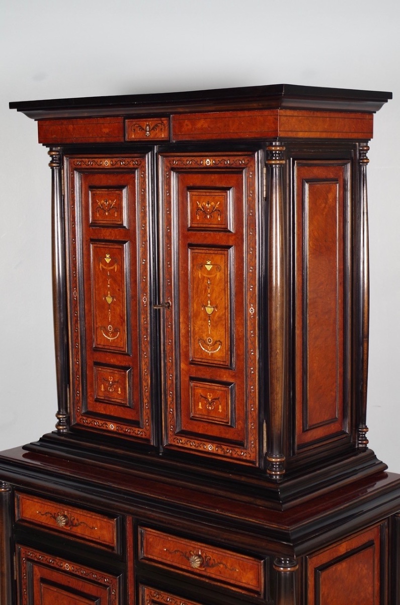 Renaissance-style Cabinet-photo-4
