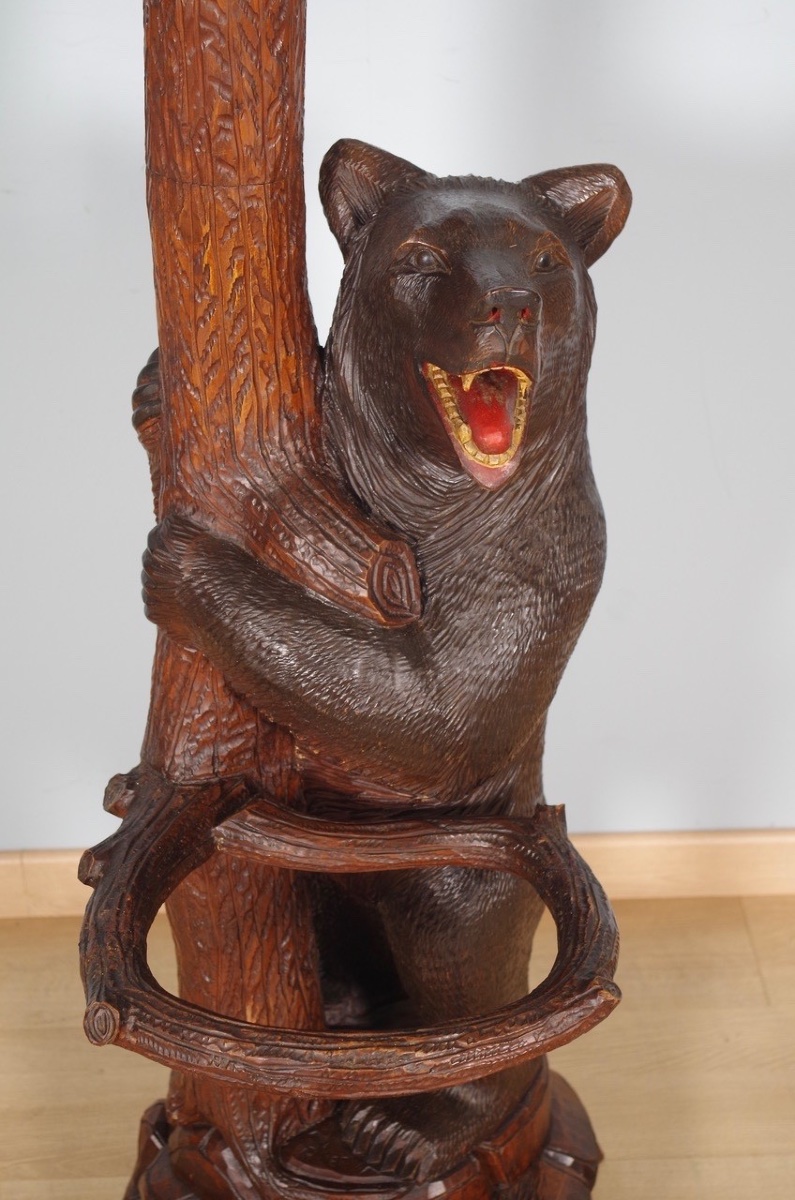 Black Forest Style Coat Rack-photo-1