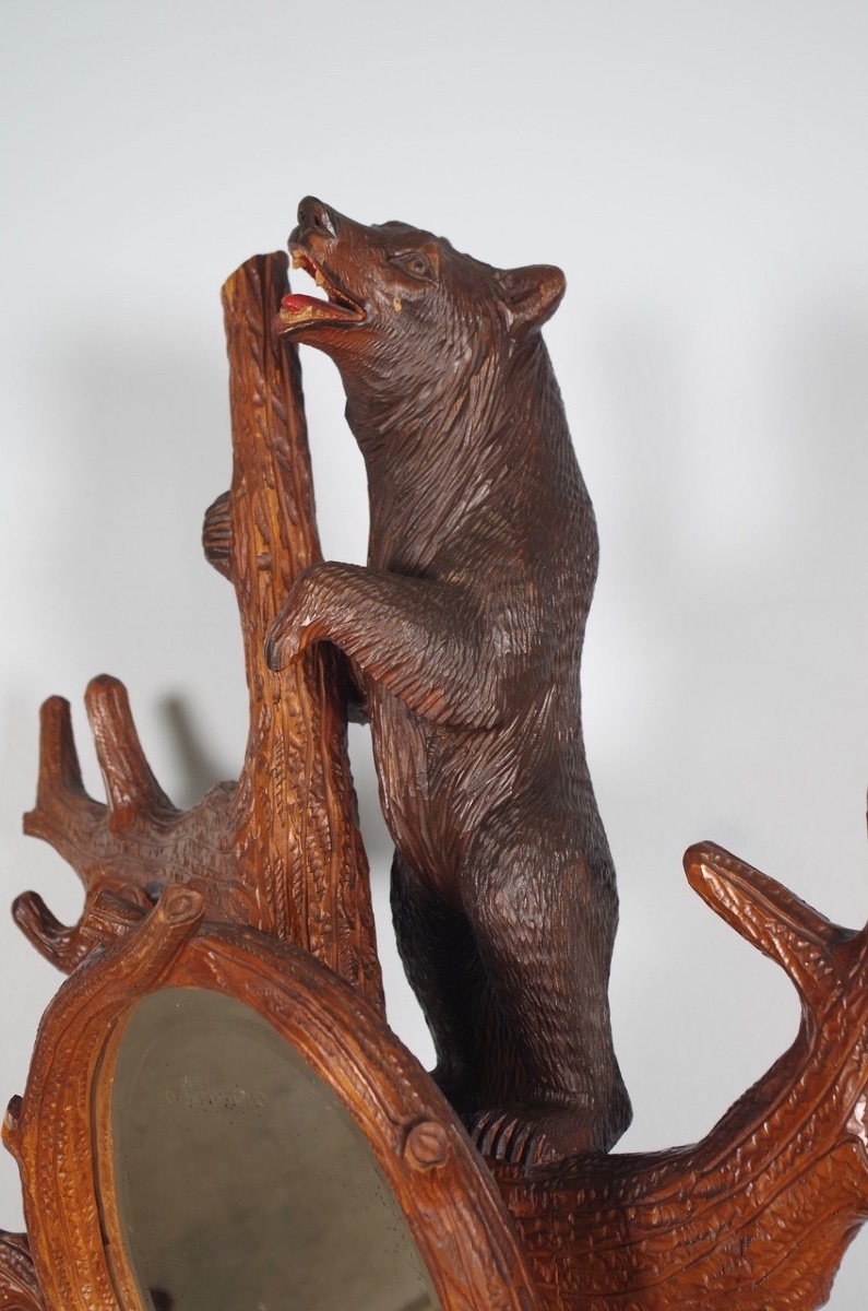 Black Forest Style Coat Rack-photo-4