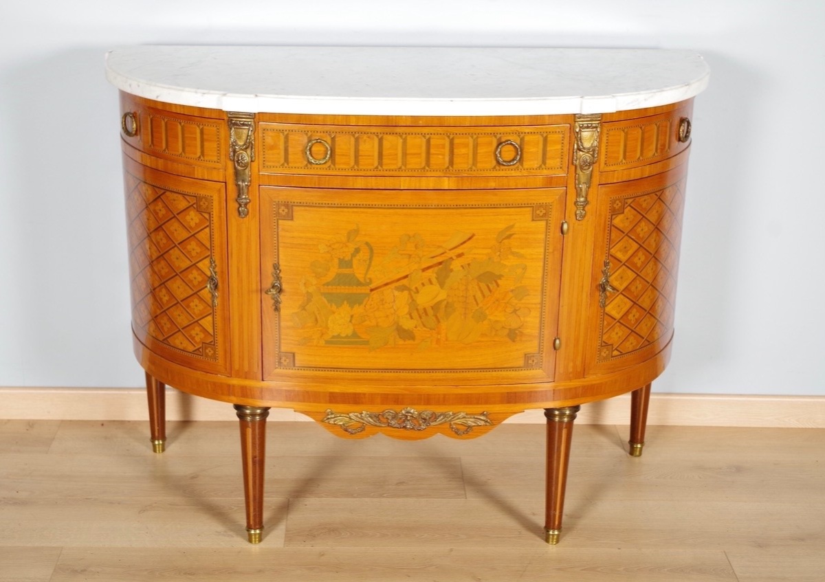 Commode Louis XVI demi-lune à portes, marqueterie et bronzes dorés, vers 1900-photo-3