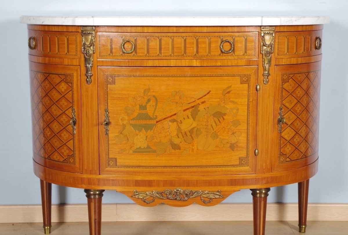 Commode Louis XVI demi-lune à portes, marqueterie et bronzes dorés, vers 1900-photo-2