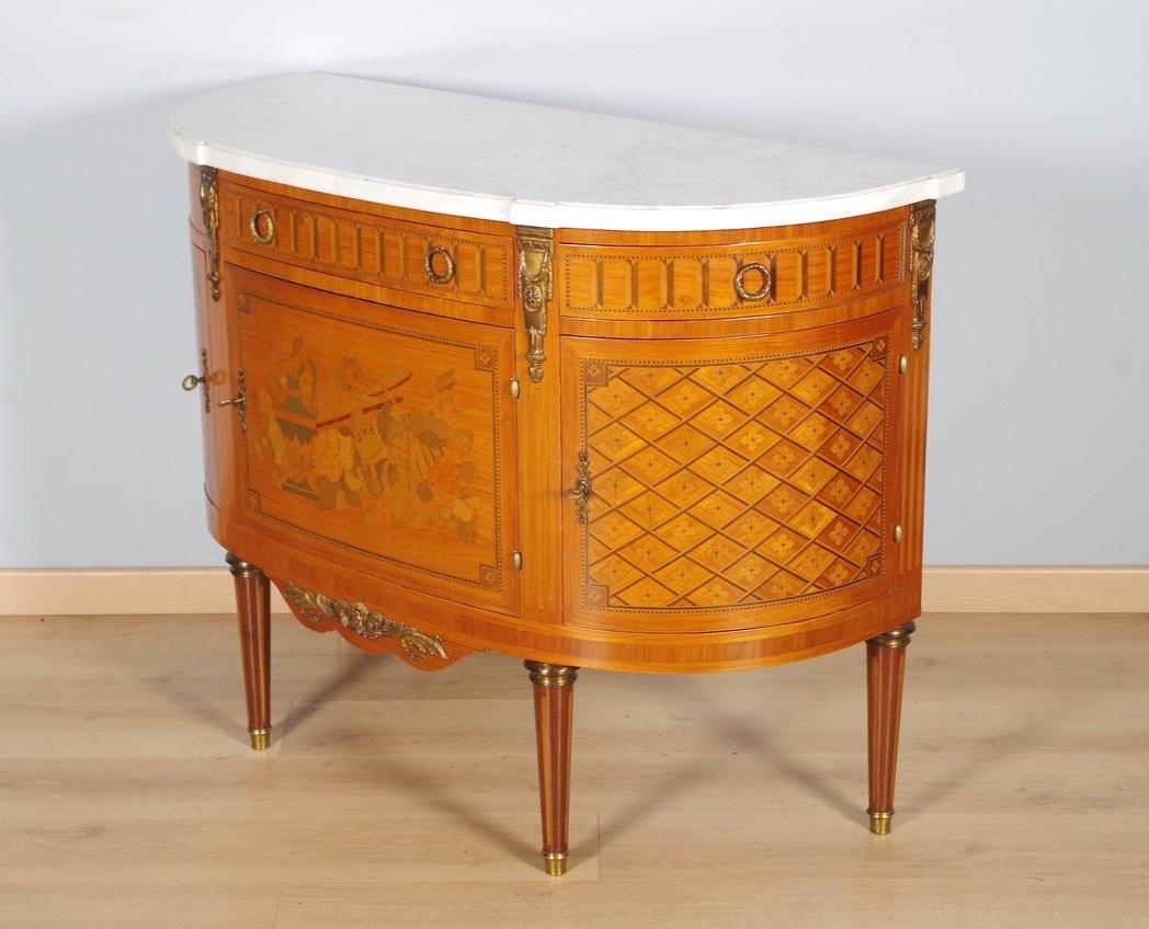 Commode Louis XVI demi-lune à portes, marqueterie et bronzes dorés, vers 1900-photo-5