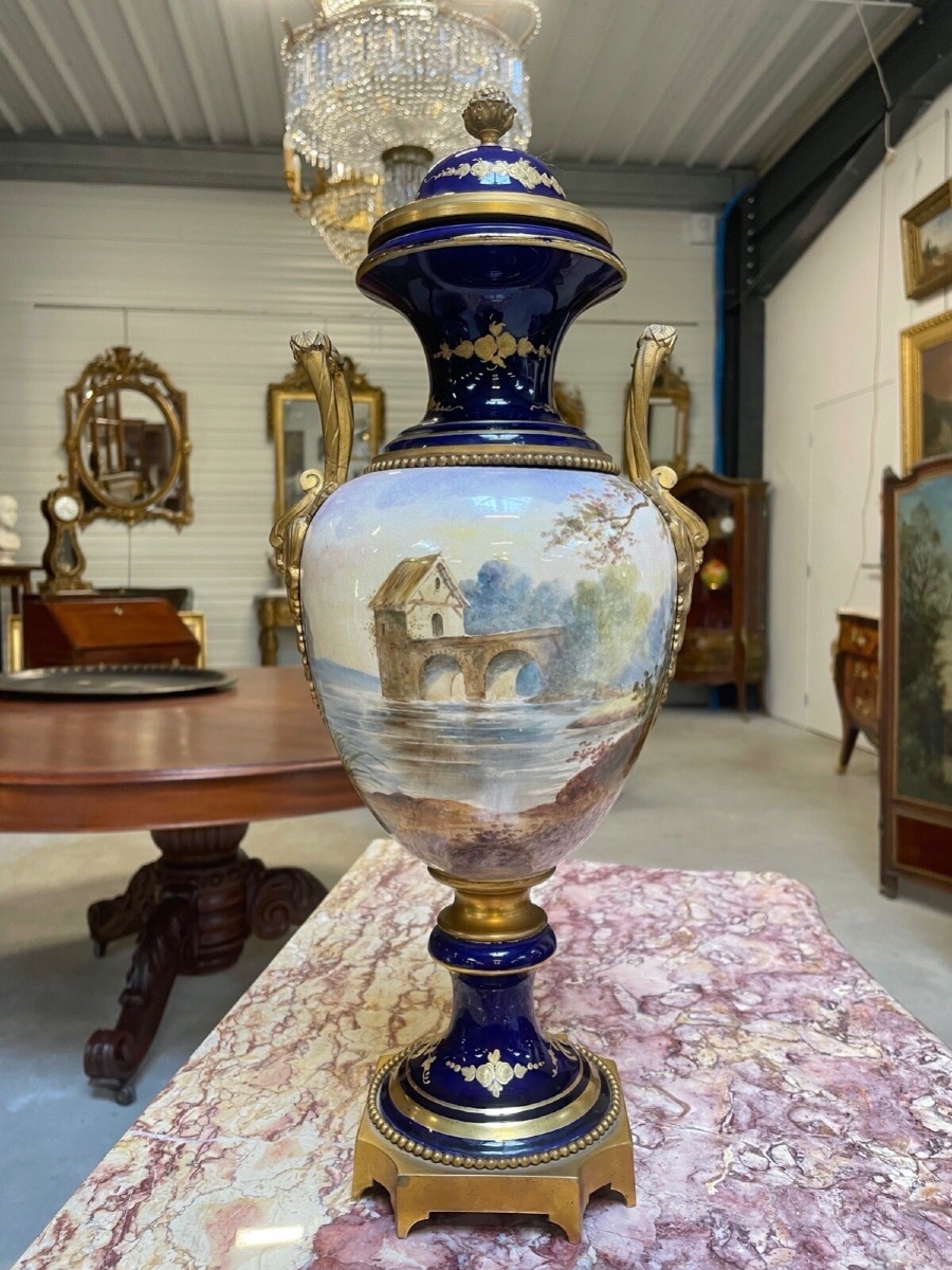 Grand vase style Sèvres en porcelaine et bronze doré, vers 1880-photo-4