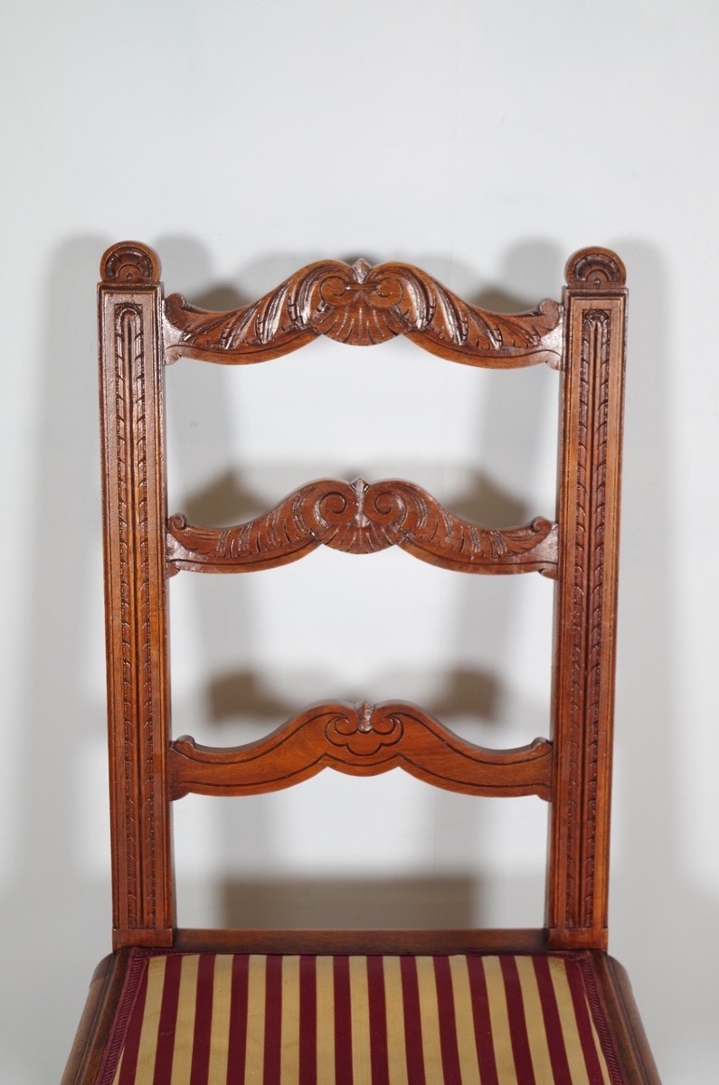 Set Of Twelve Renaissance-style Chairs In Carved Walnut, Circa 1900-photo-4