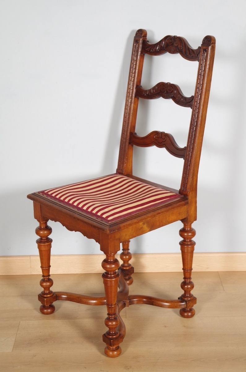 Set Of Twelve Renaissance-style Chairs In Carved Walnut, Circa 1900-photo-6