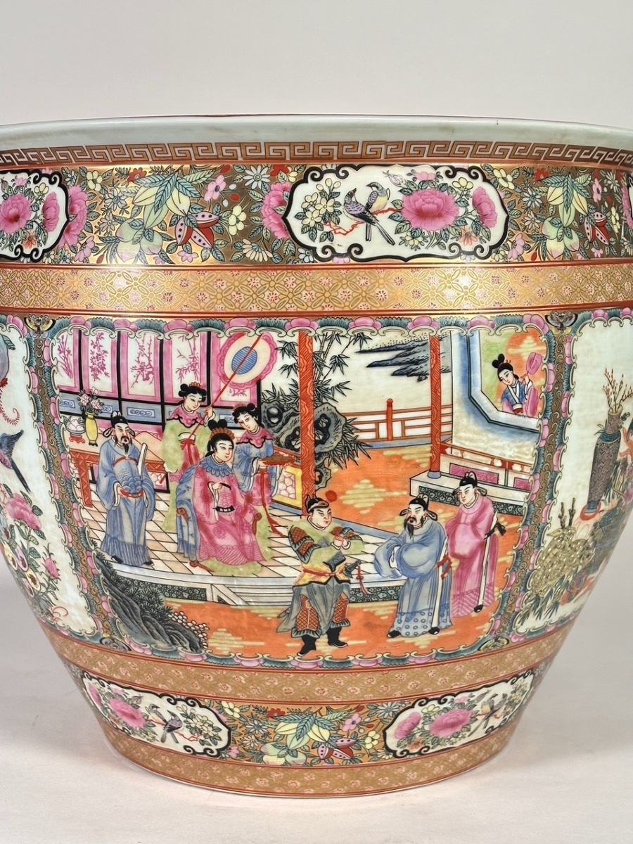 Large Chinese Aquarium Made Of Canton Porcelain, Circa 1880-photo-3