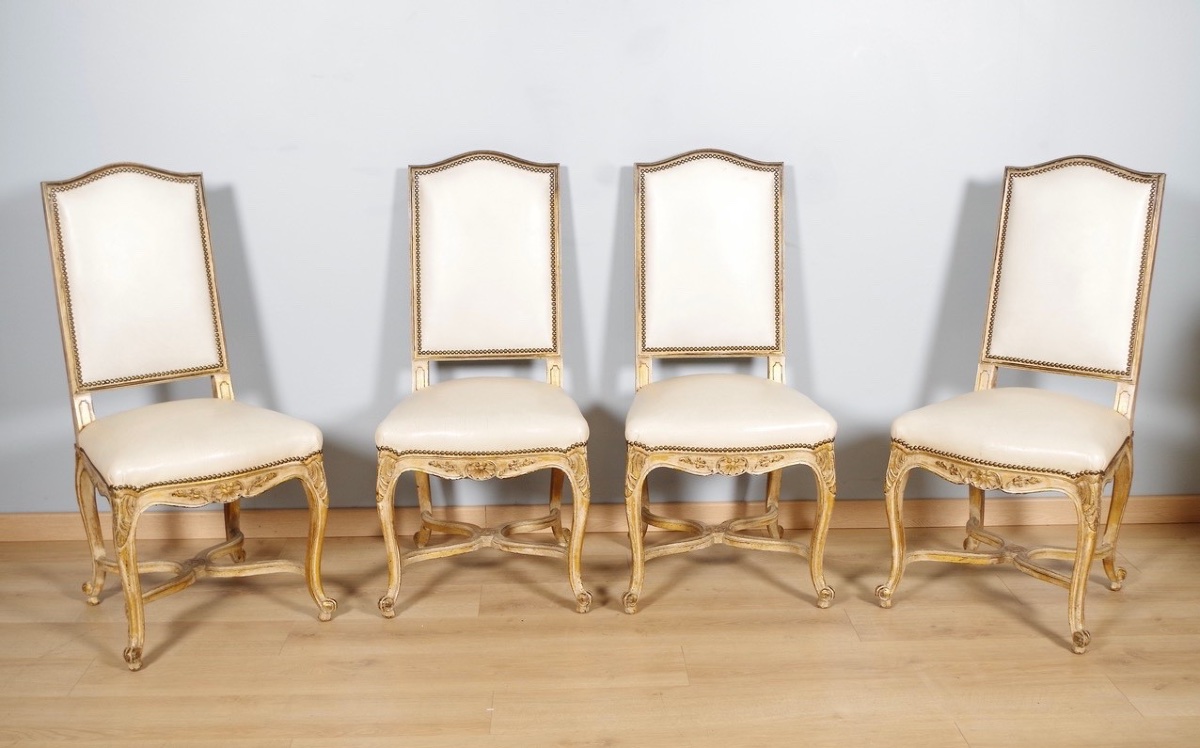 Suite de huit grandes chaises peintes et dorées Régence, vers 1950-photo-3