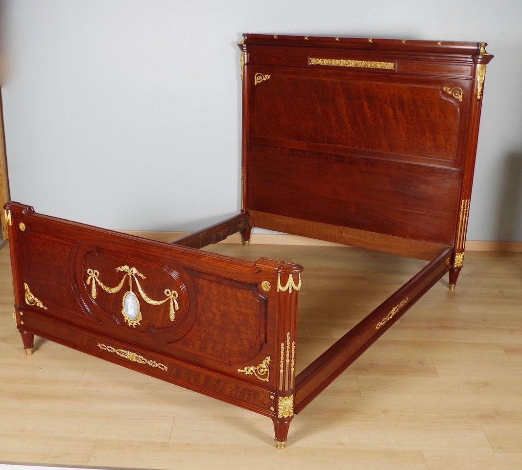 Louis XVI Bed In Mahogany, Gilded Bronze, And Wedgwood, Circa 1880-photo-5