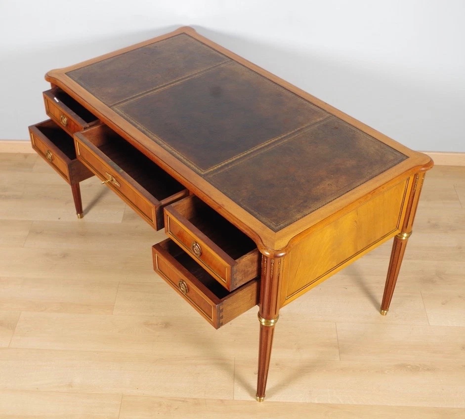 Louis XVI-style Flat-topped Desk In Mahogany, Brass, And Gilded Bronze, Circa 1950-photo-1