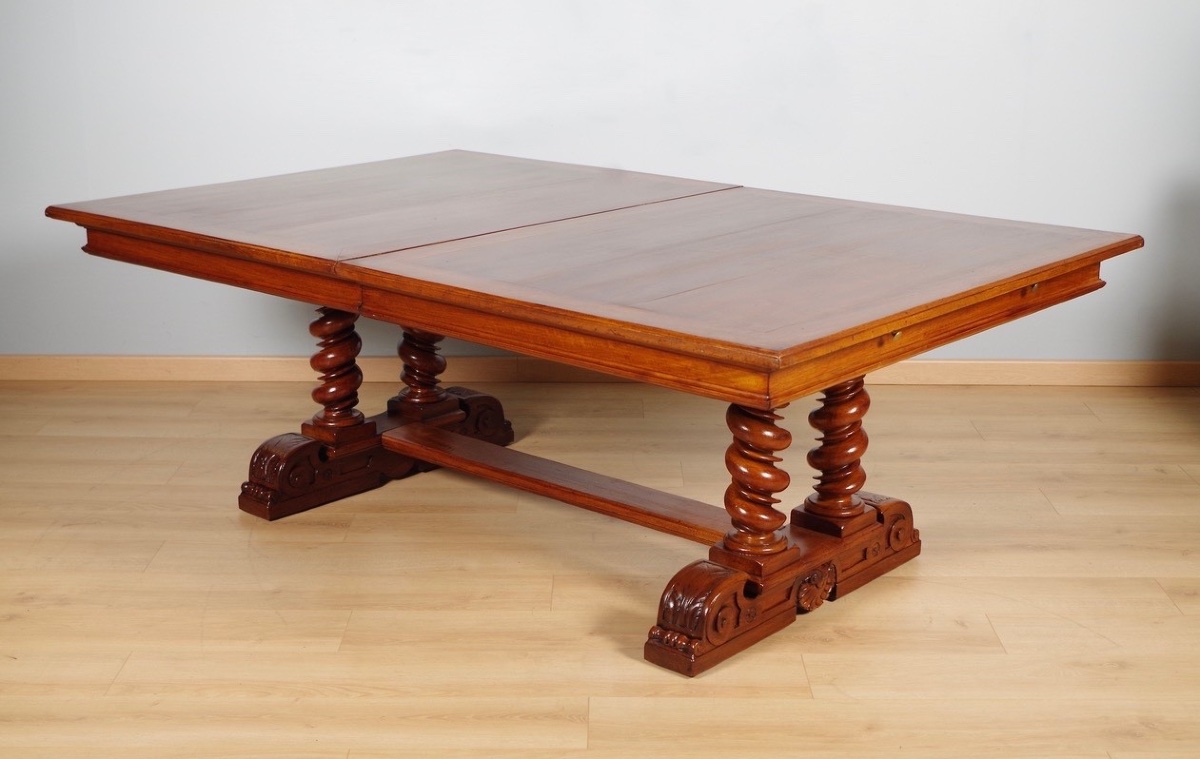 Renaissance-style Dining Table In Carved Walnut, With Four Extension Leaves, Circa 1900-photo-1