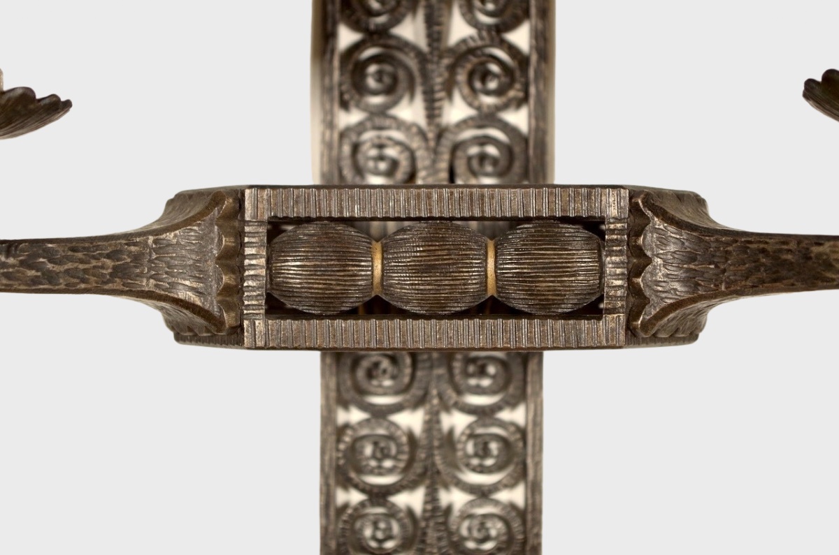Applique Art déco en fer forgé et patiné signée Charles Piguet, vers 1930-photo-1