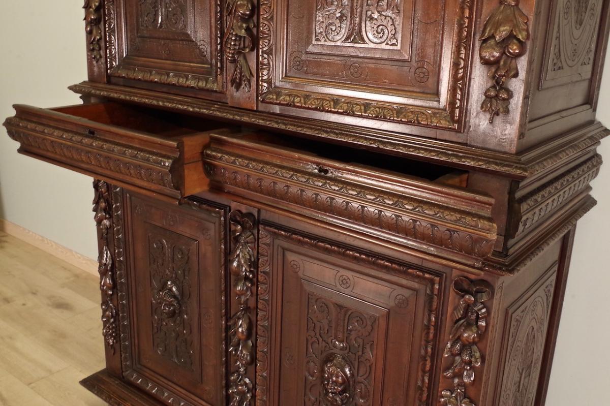 Walnut Renaissance Style Buffet-photo-5