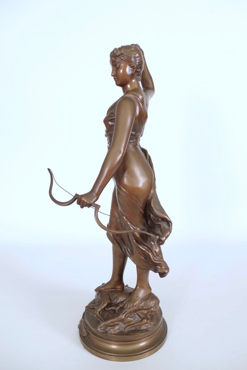 H.L Levasseur - bronze de Diane chasseresse-photo-1