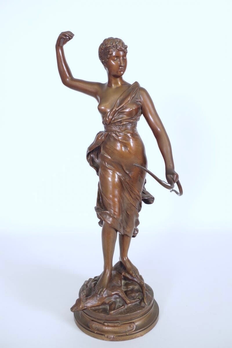H.L Levasseur - bronze de Diane chasseresse