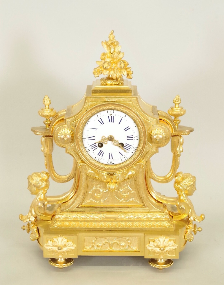Pendule style Louis XVI