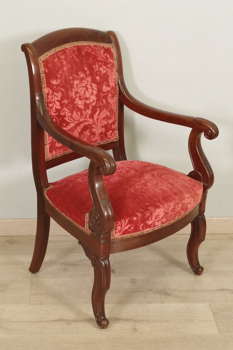 Suite Of Four Restoration Period Armchairs-photo-4