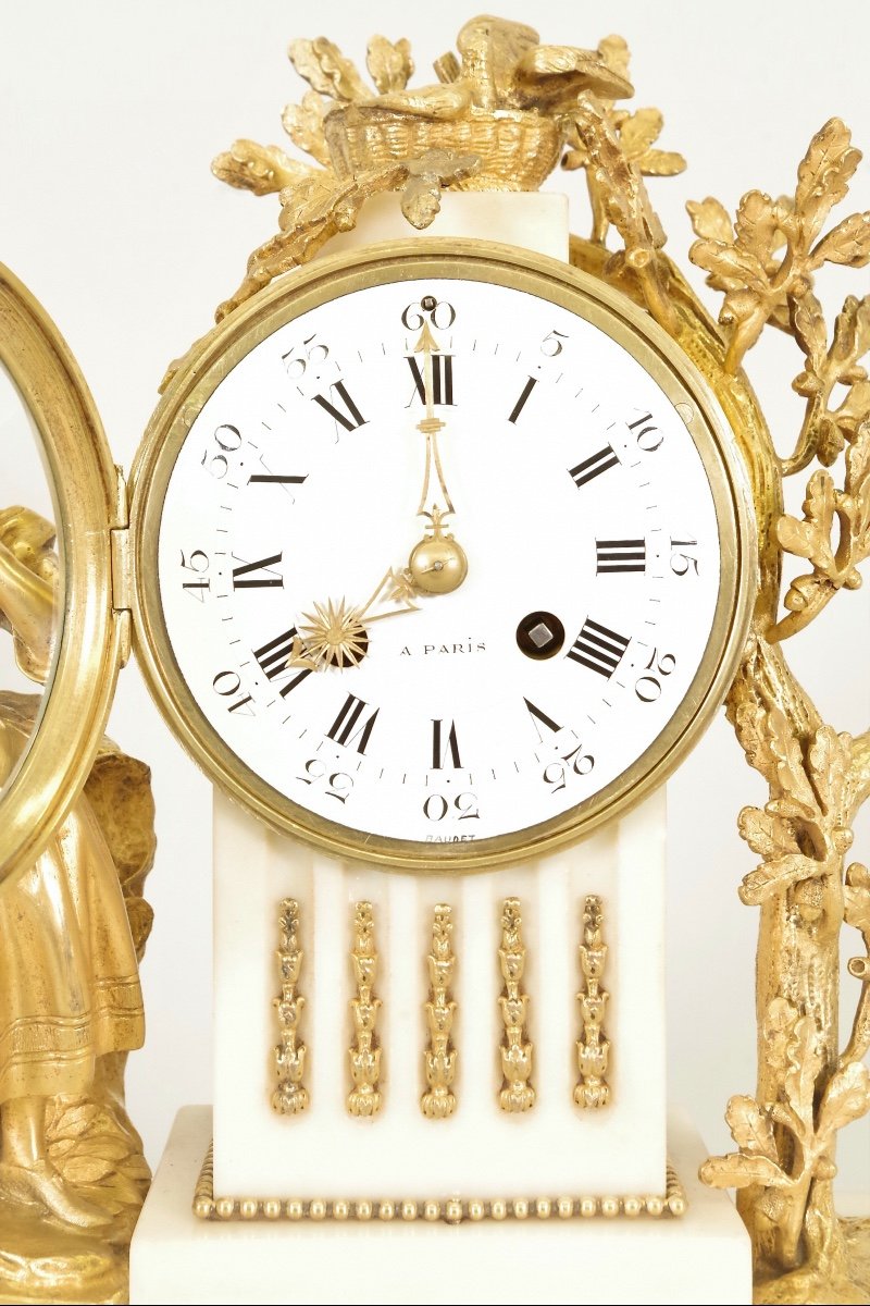 Louis XVI Style Gilt Bronze Clock-photo-1