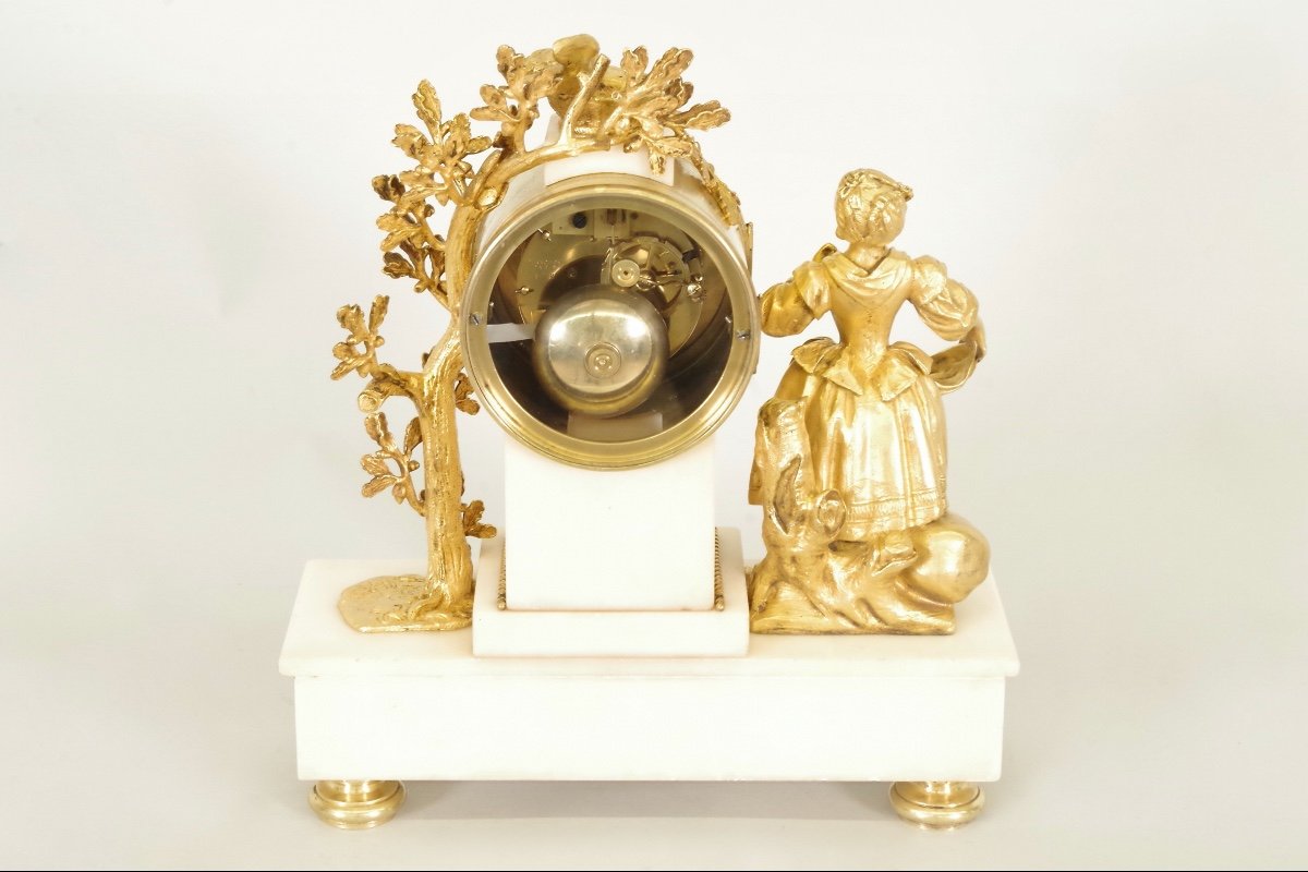 Louis XVI Style Gilt Bronze Clock-photo-6