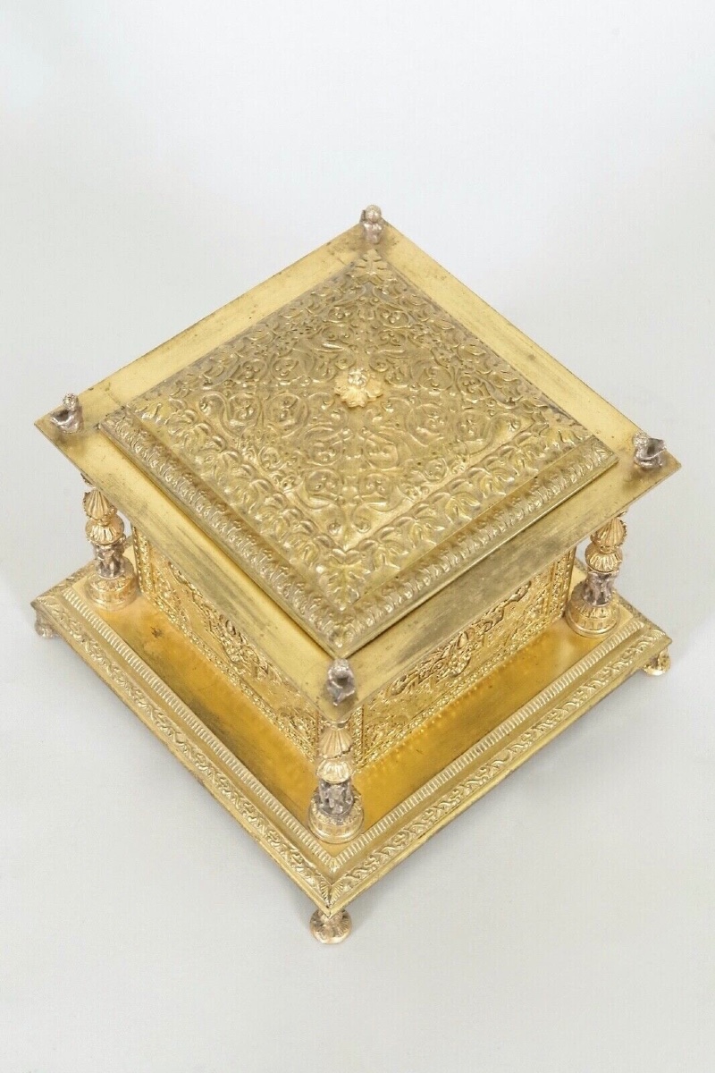 Napoleon III Gilt Bronze Jewelry Box-photo-6