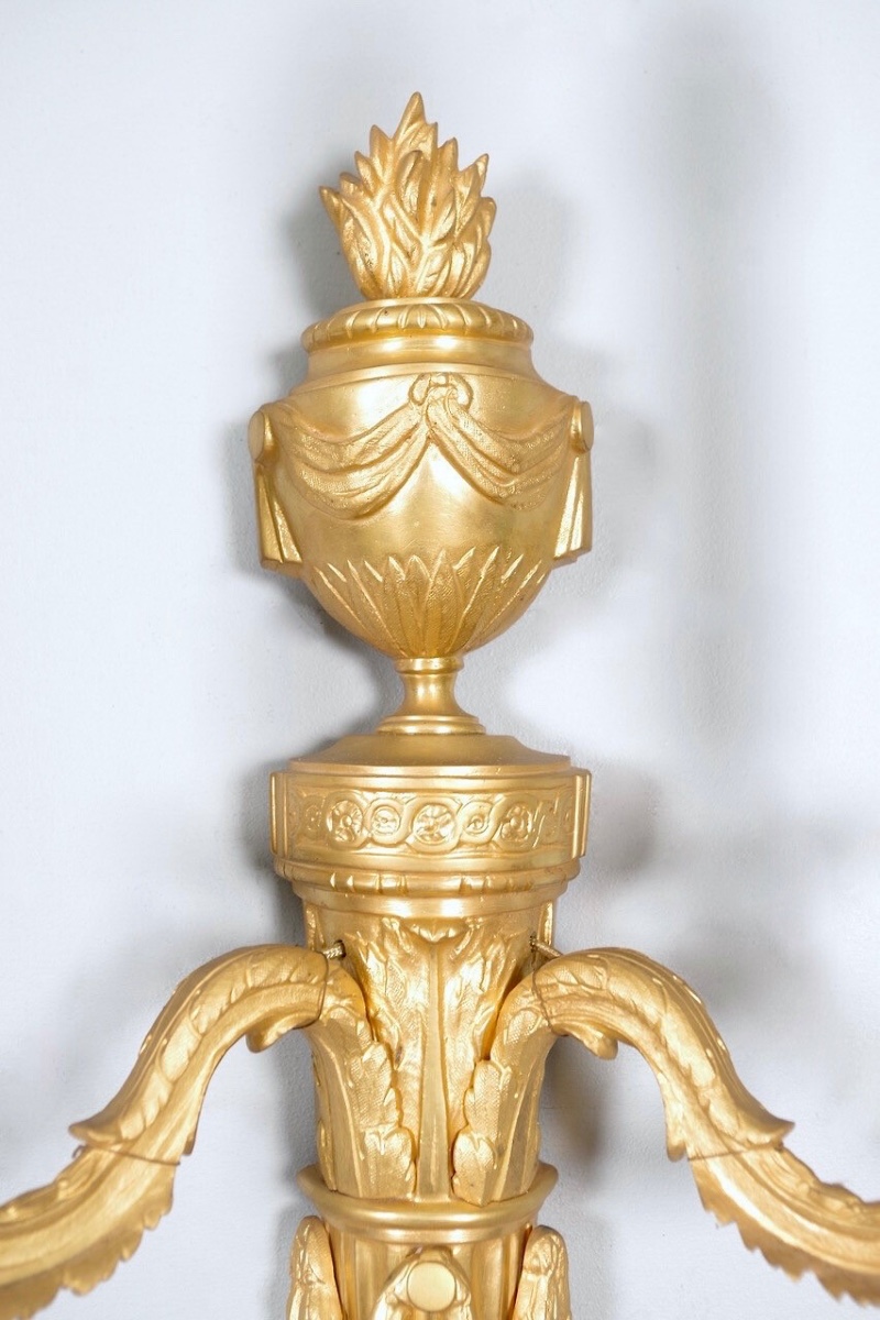Pair Of Louis XVI Style Gilt Bronze Wall Lights-photo-4