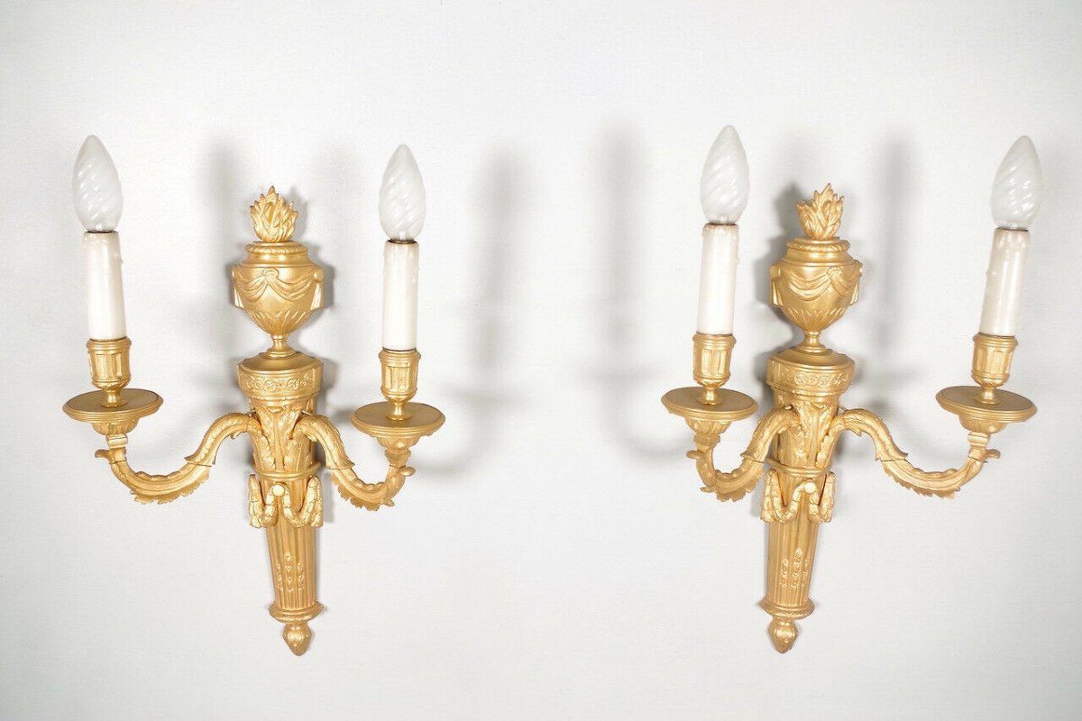 Pair Of Louis XVI Style Gilt Bronze Wall Lights-photo-6