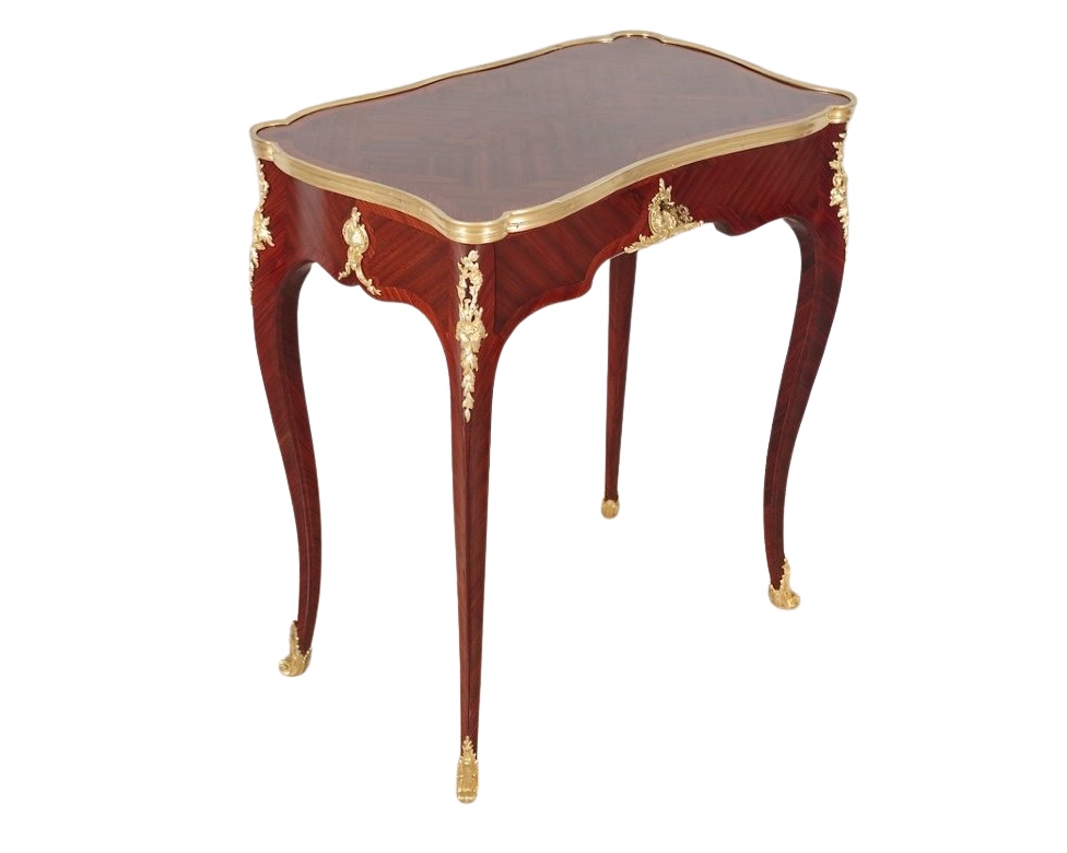 Table à écrire style Louis XV dans le goût de BVRB