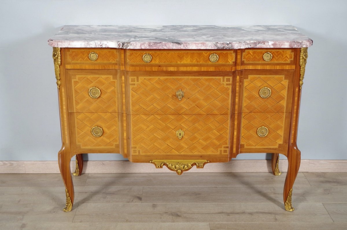 Transition Style Chest Of Drawers-photo-2