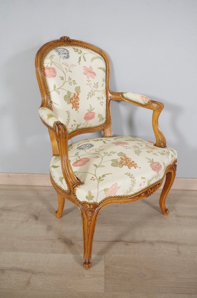 Paire de fauteuils style Louis XV -photo-4