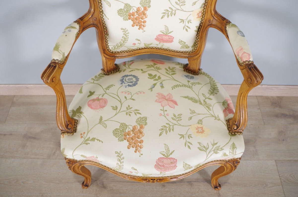 Paire de fauteuils style Louis XV -photo-5