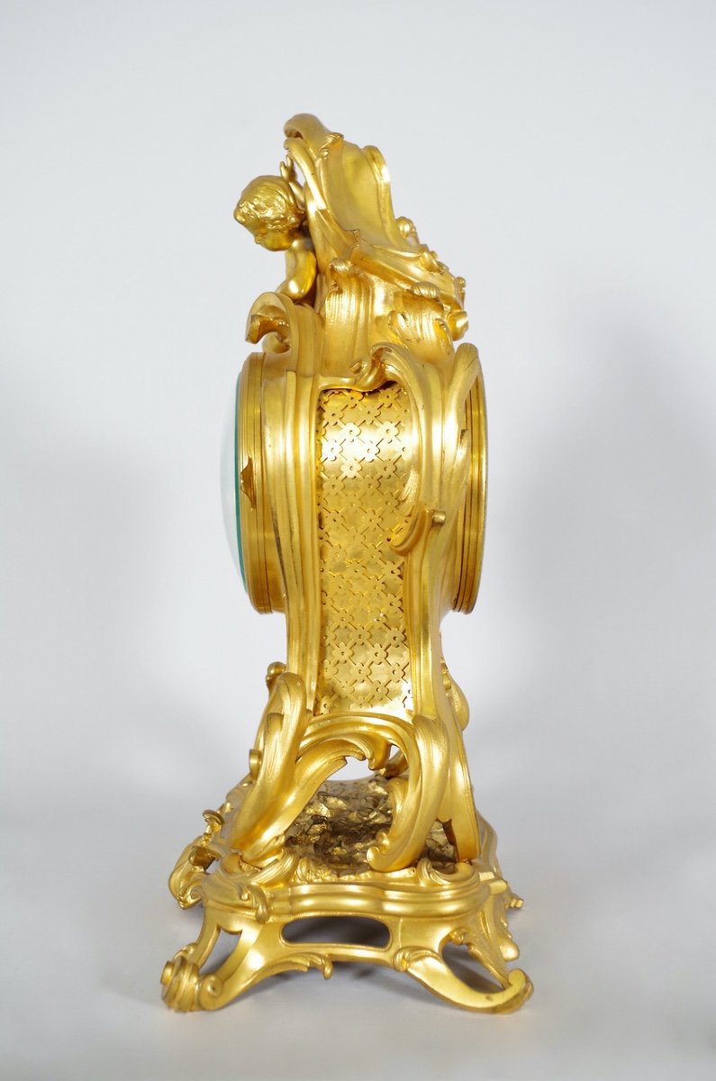 Pendule style Louis XV bronze doré-photo-3