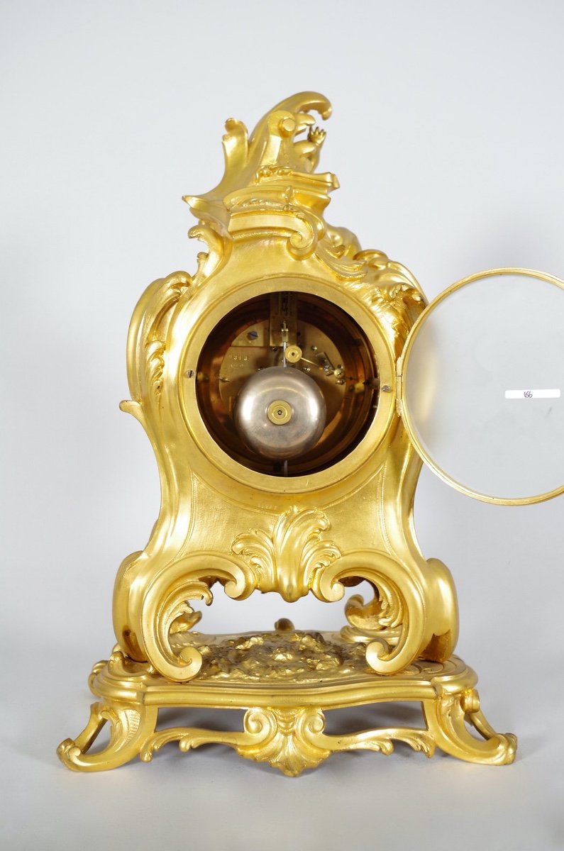 Pendule style Louis XV bronze doré-photo-6
