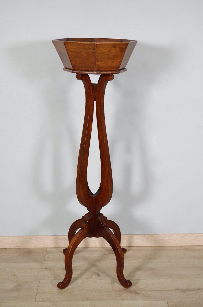 Restoration Period Planter