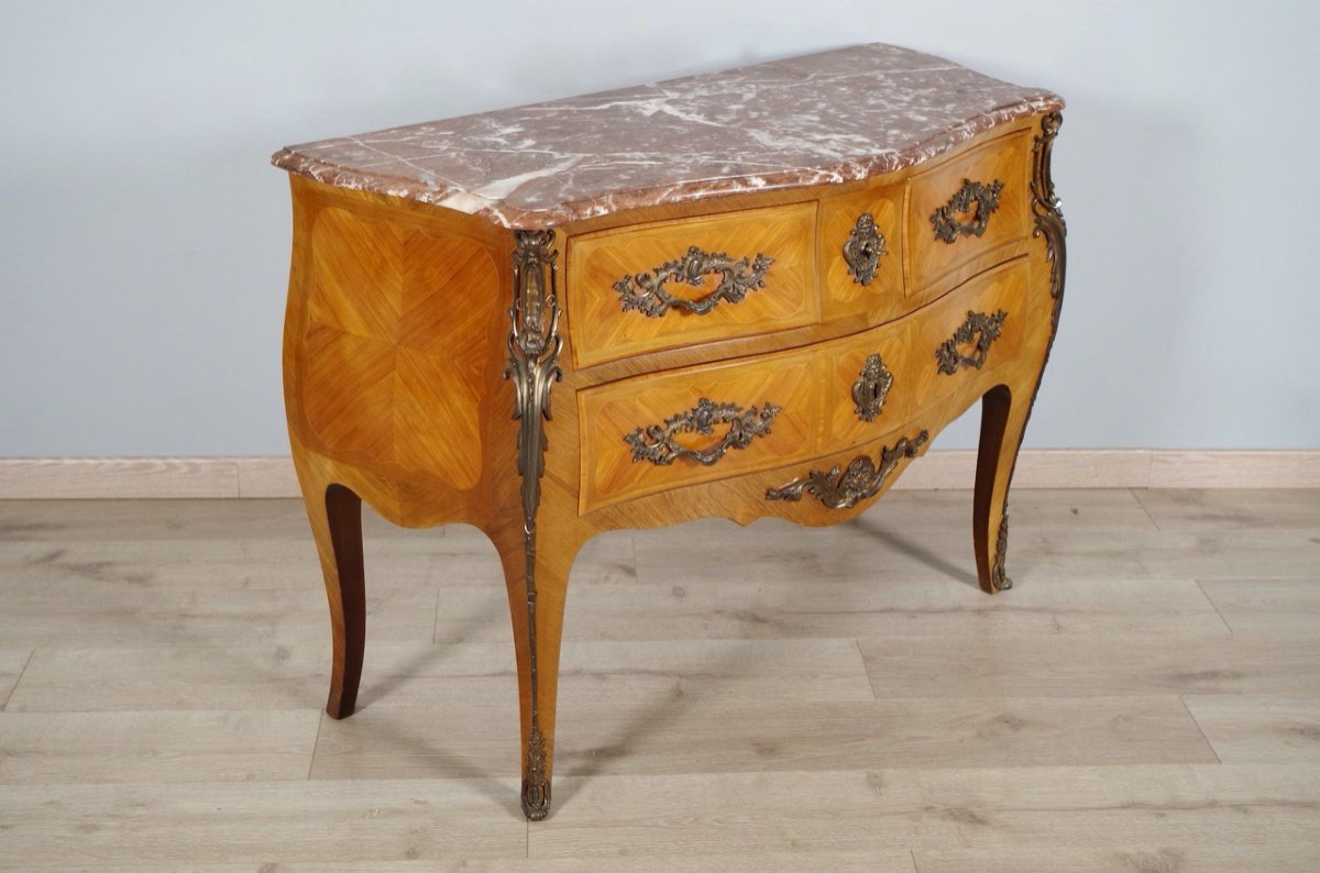 Commode style Louis XV-photo-1