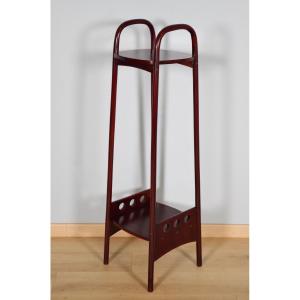 Hoffmann And Thonet: Bentwood Harness