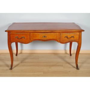 Bureau plat style Louis XV