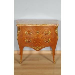 Commode style Louis XV