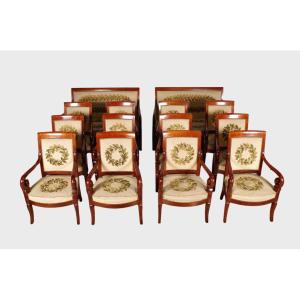 Salon douze fauteuils paire de canapés époque Restauration