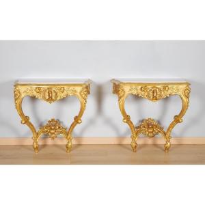 Paire de consoles murales Louis XV en bois doré, vers 1880