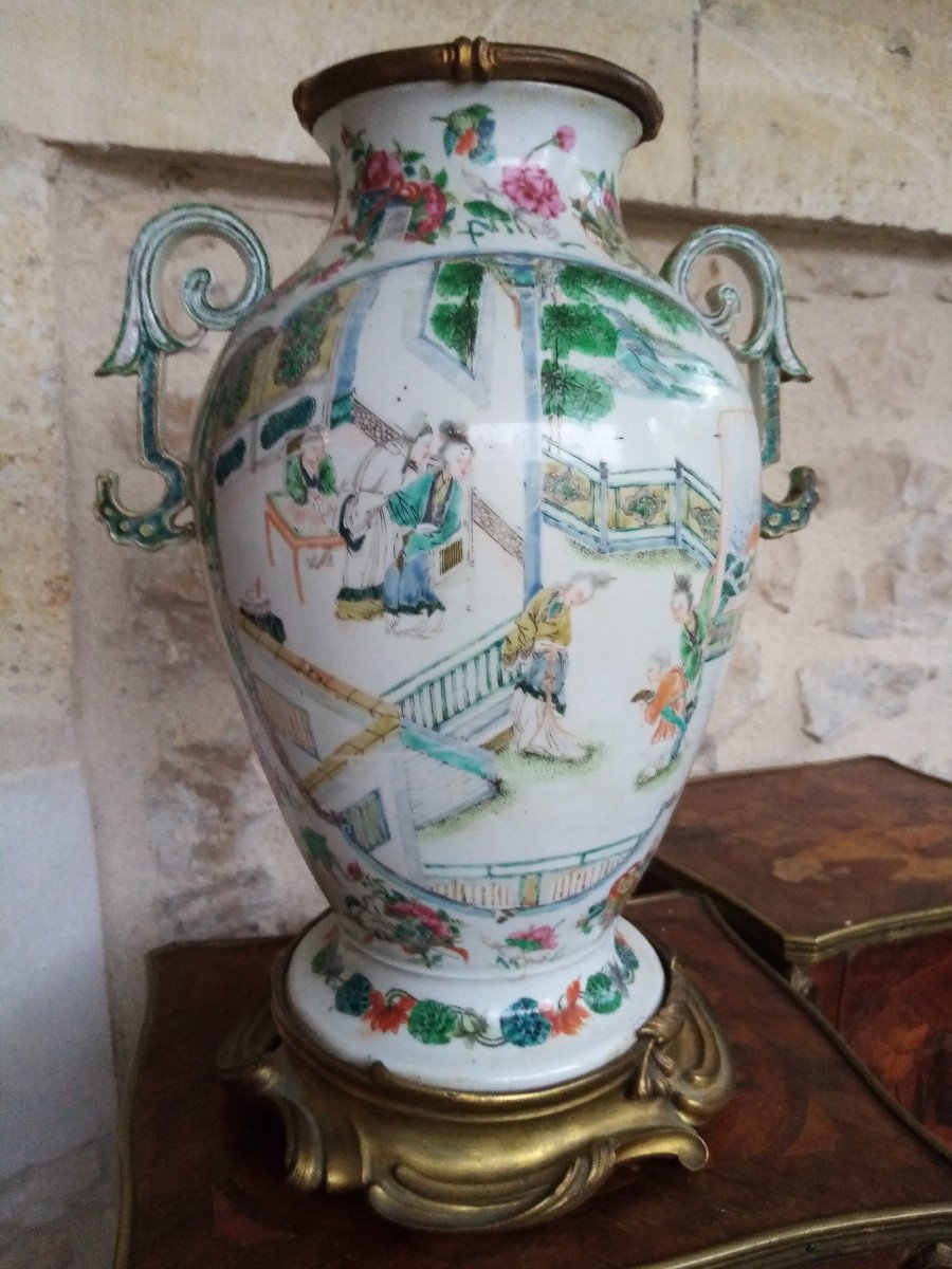 Vase Porcelaine De Chine Avec Bronzes