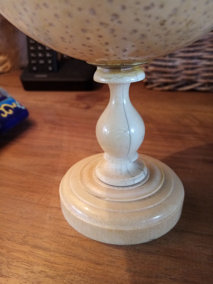 Ostrich Egg On Ivory Foot With Agates-photo-1