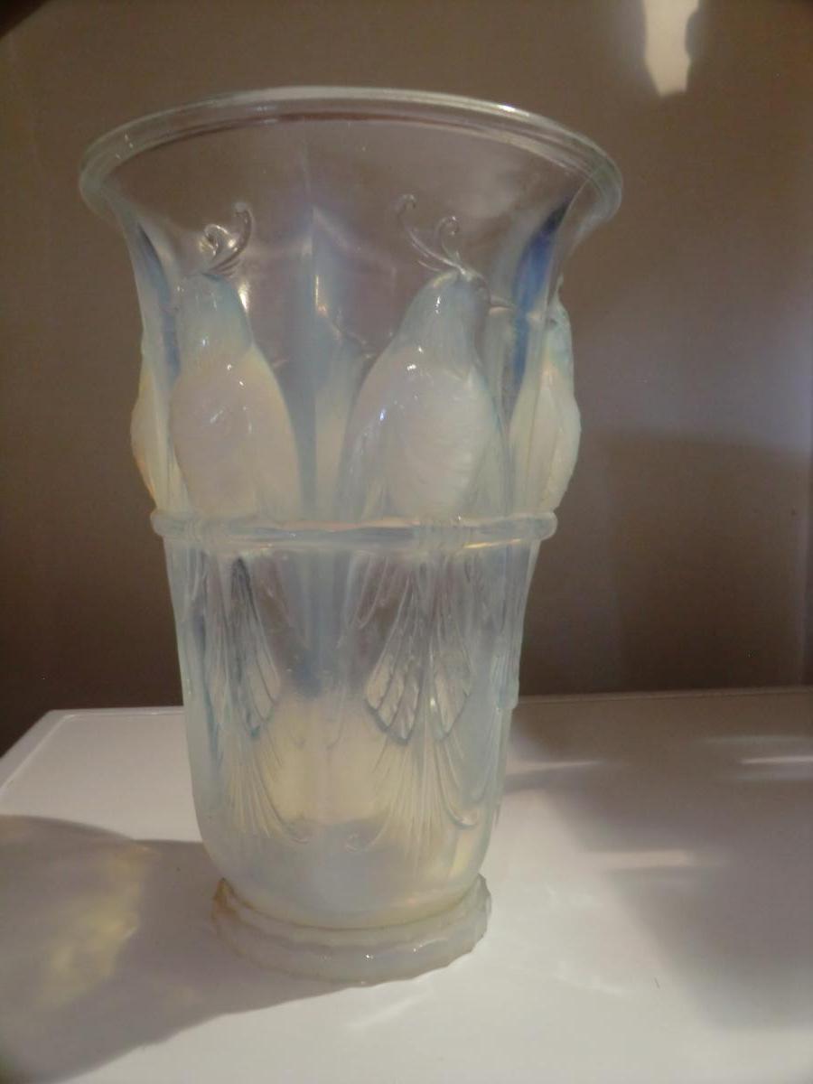 Perruches Vase By Verlux