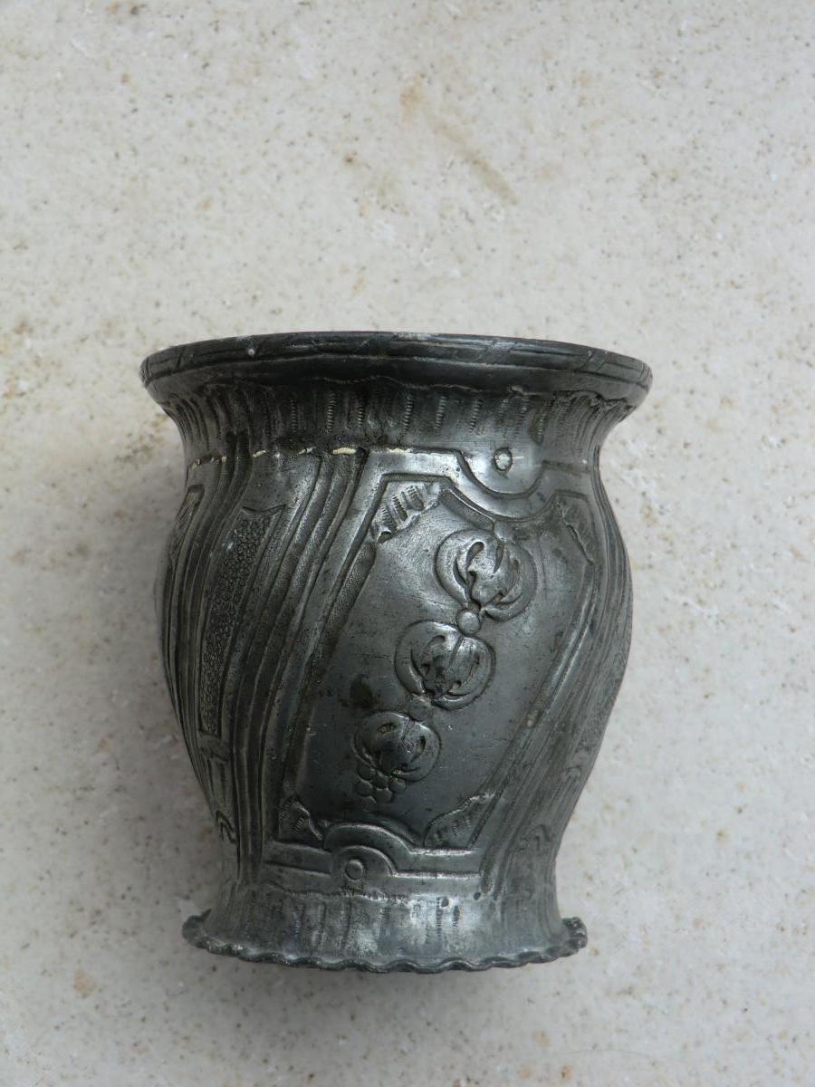 Tin Cup Punch Crown 17 / 18th Century
