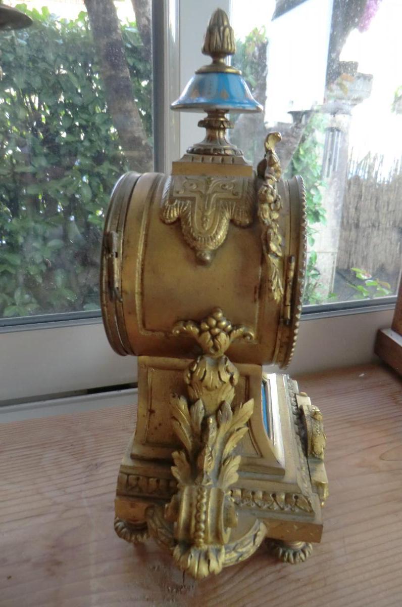 Pendulum Louis 16 Bronzes Dores And Porcelain Of Sevres-photo-2