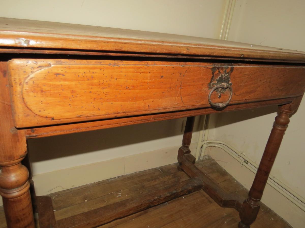 Table In Walnut Period Louis 13-photo-4
