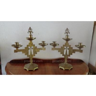 Paire De Chandeliers Religieux Art Deco