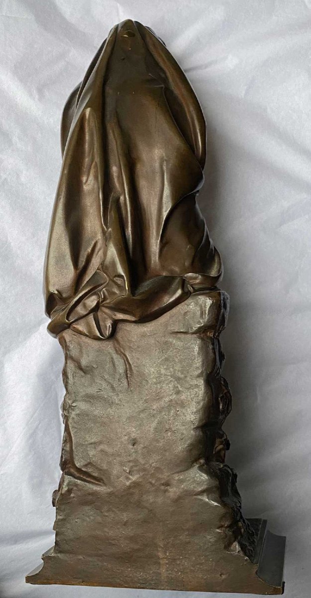 Bronze Sculpture Young Woman Draped On A Rock Signed Maclean-photo-2