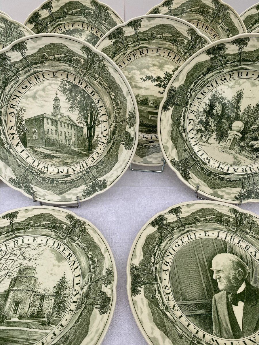 12 Assiettes Wedgwood, Commémoratives,  Williams College.-photo-3