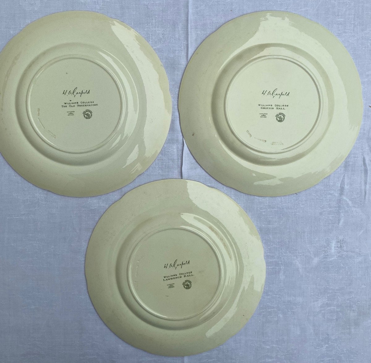 12 Assiettes Wedgwood, Commémoratives,  Williams College.-photo-2