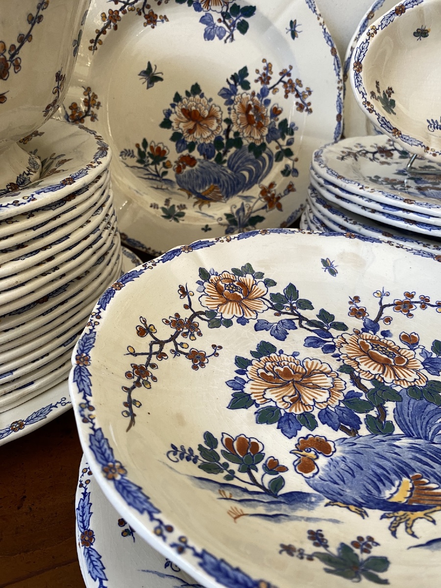 Gien Earthenware Dinner Service, "rooster And Peonies," With Dauphin-style Handles. 19th Century (104 Pieces)-photo-4