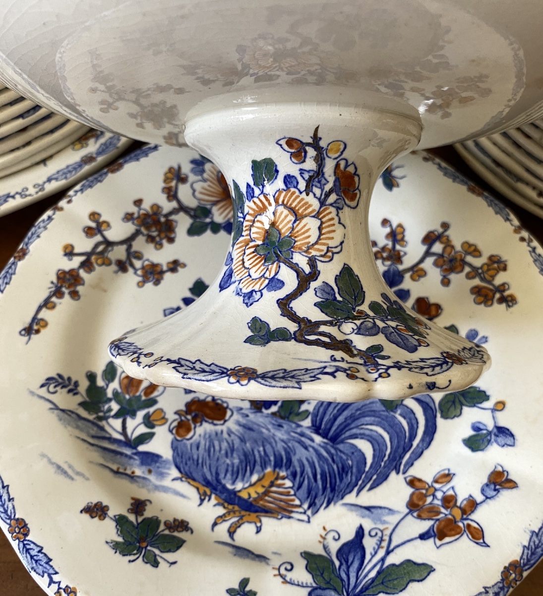 Gien Earthenware Dinner Service, "rooster And Peonies," With Dauphin-style Handles. 19th Century (104 Pieces)-photo-5